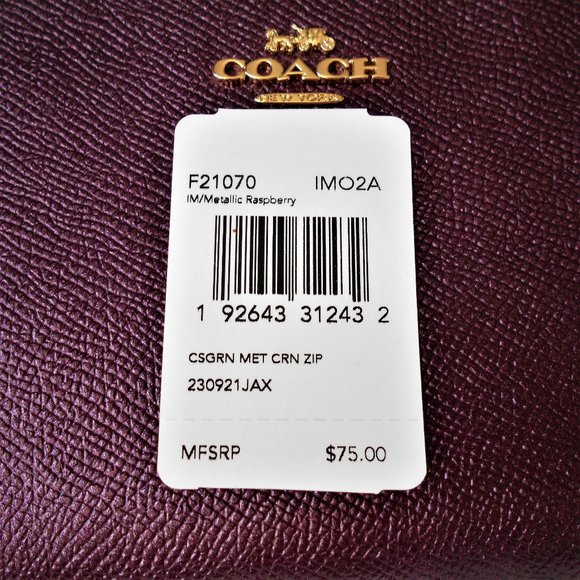 Coach Corner Zip Wristlet Metallic Raspberry - Picture 10 of 10